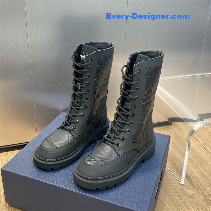 D10r low heel round toe lace up knight boots