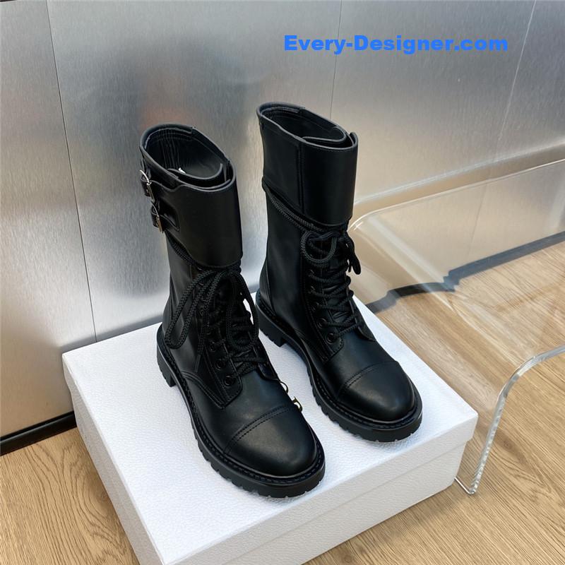 D10r belt buckle low heel round toe lace up knight boots