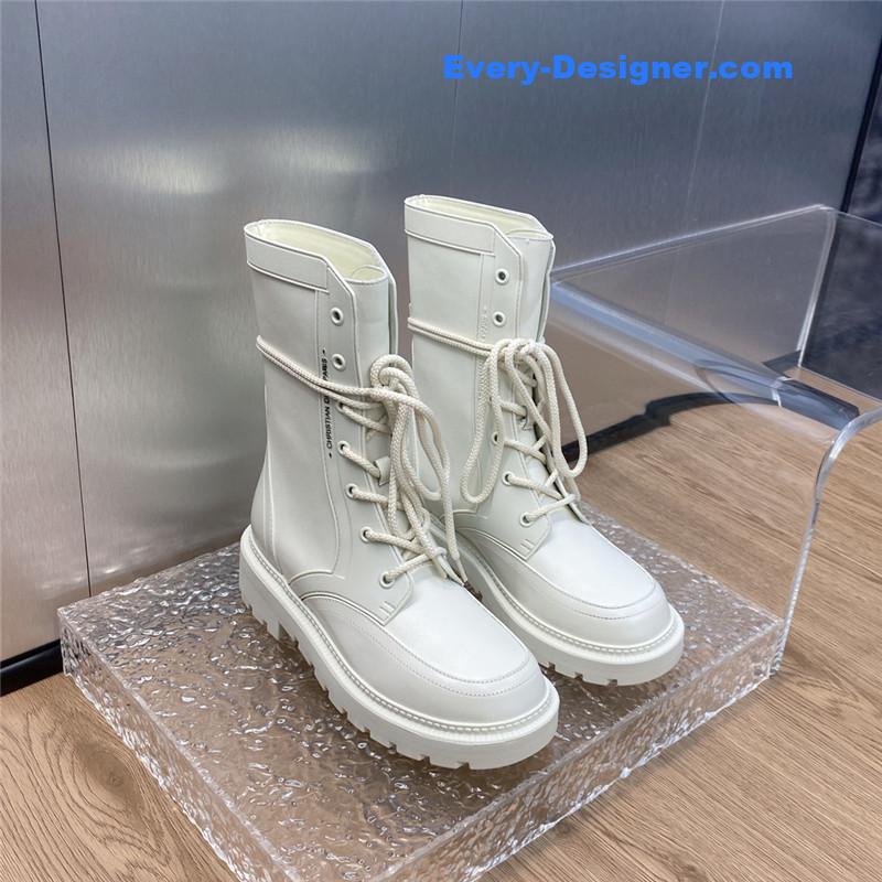 D10r low heel round toe lace up knight boots