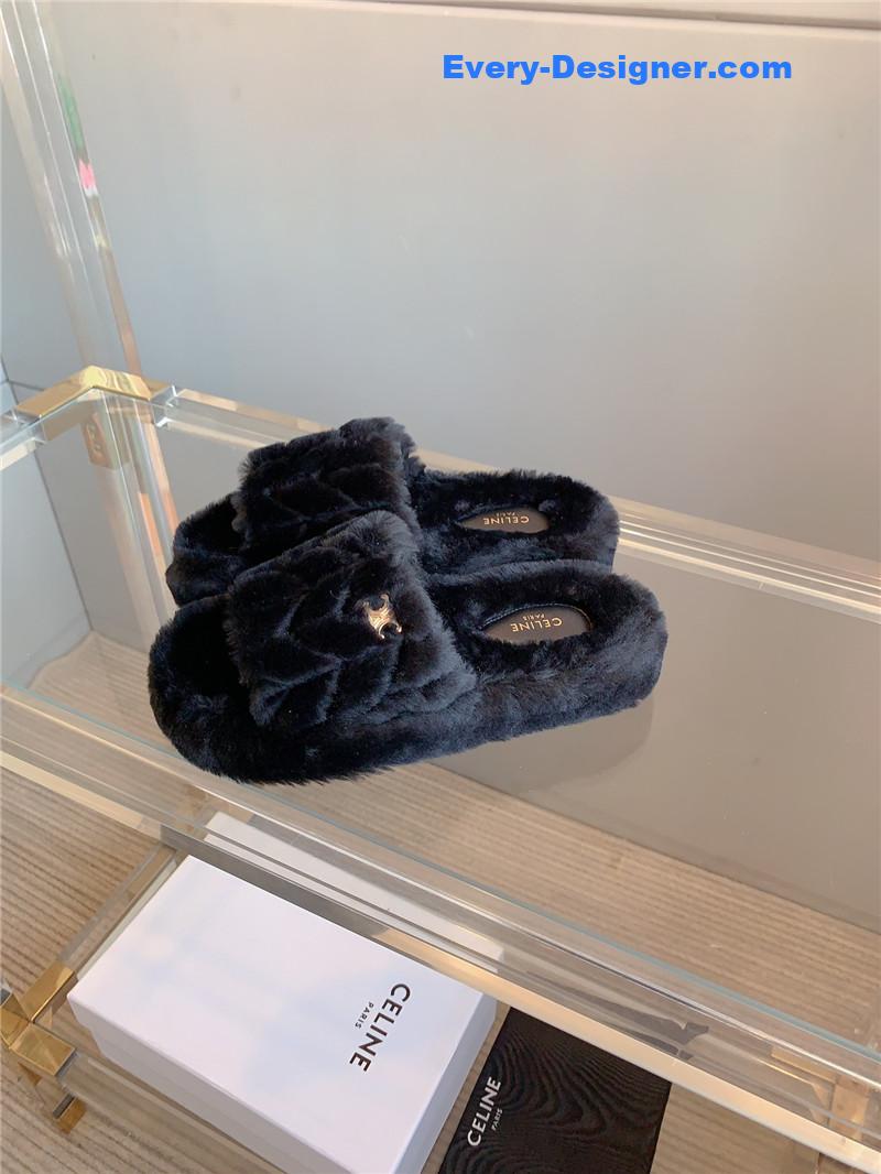 M1um1u new thick-soled furry slippers
