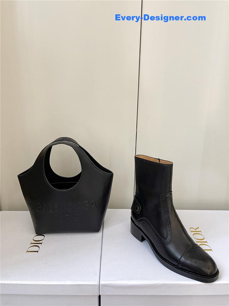 D10r retro british style brogue short boots