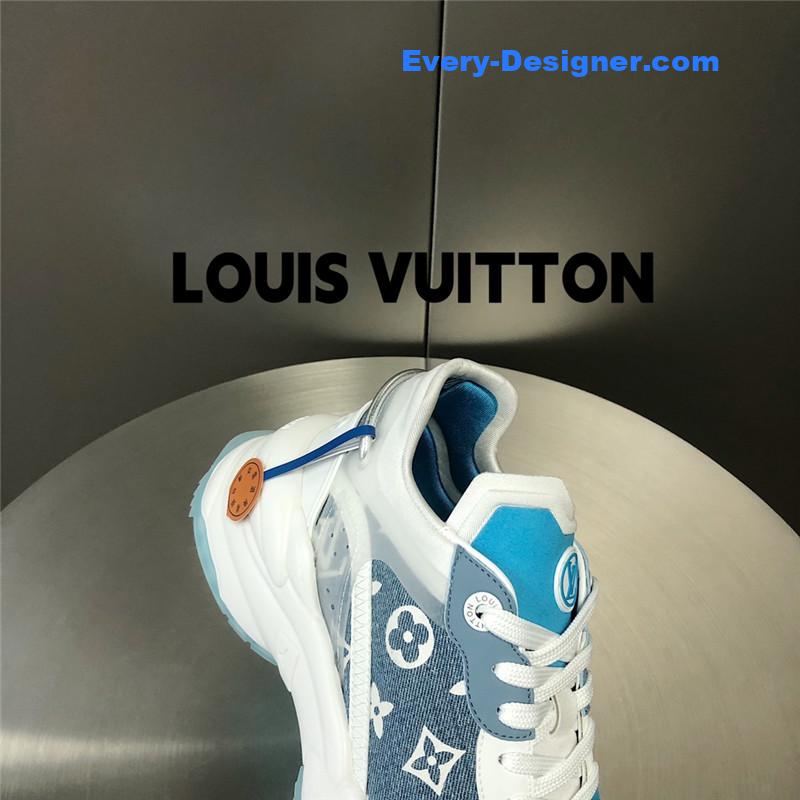 l0vis Vvtt0n lv run55 sneakers