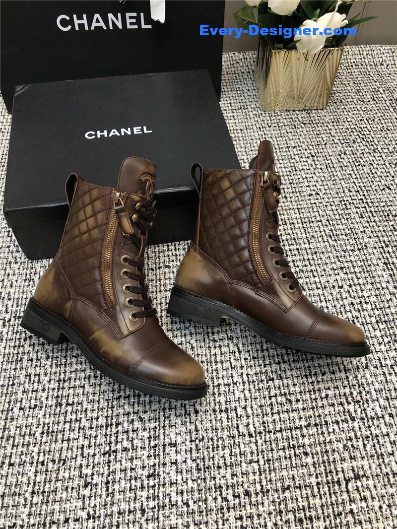 CC polished cowhide boots