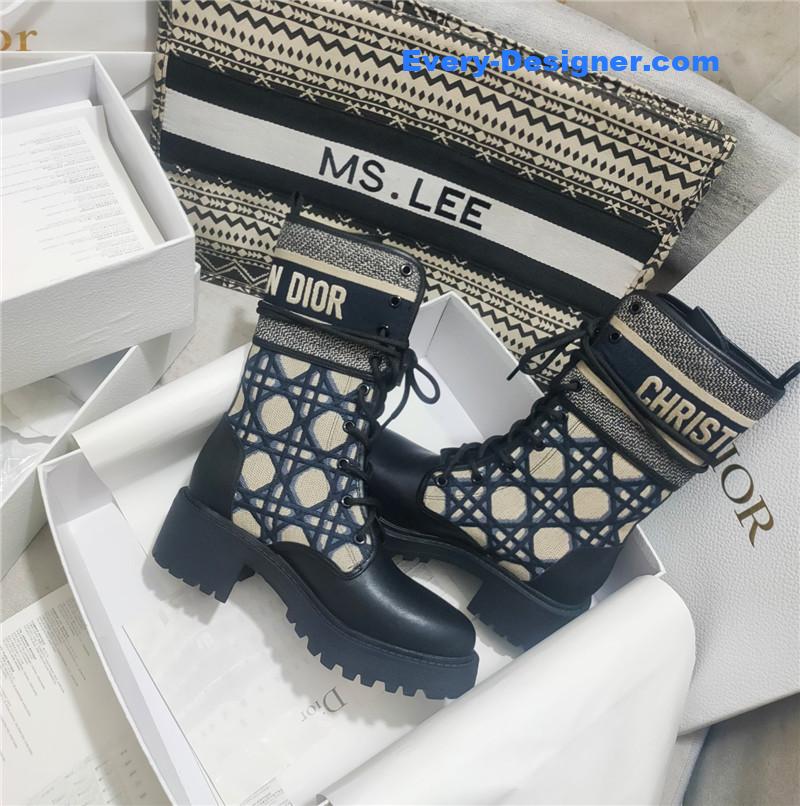D10r new series of early autumn d-major series martin boots