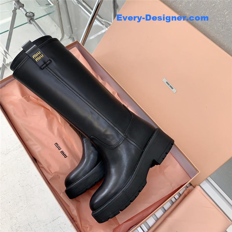 M1um1u new knight boots