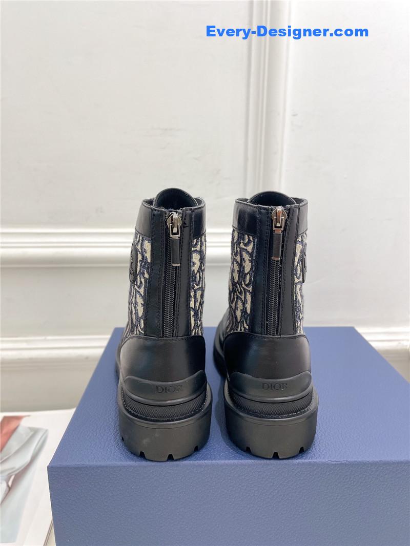 D10r new wool boots