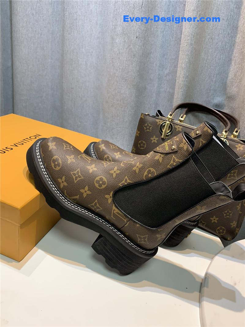 l0vis Vvtt0n lv chelsea boots