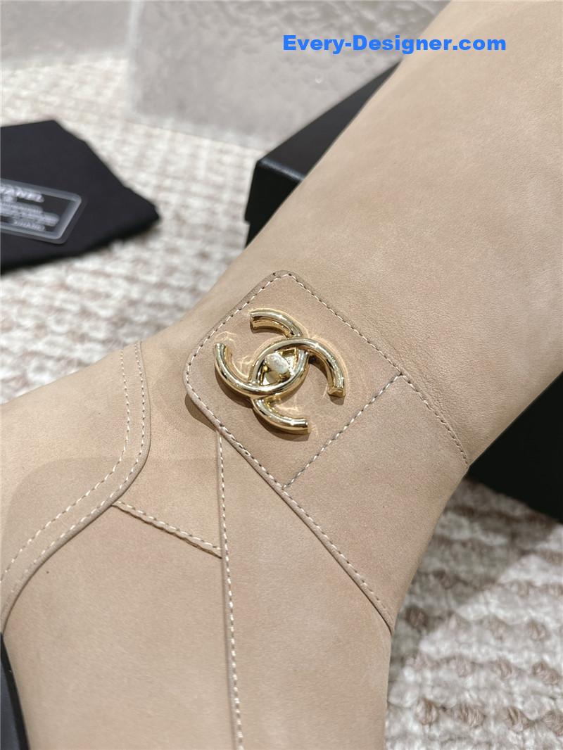 Ch**el new boots