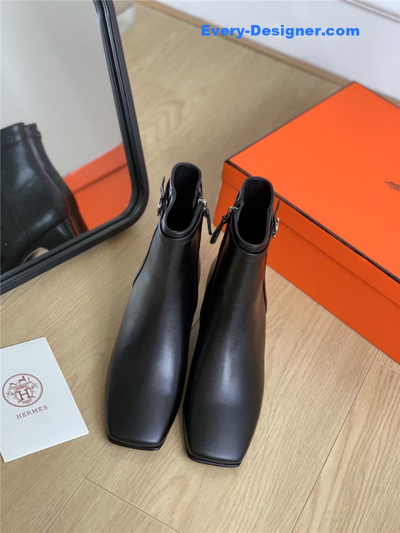 H**me5 calfskin hommage ankle boots