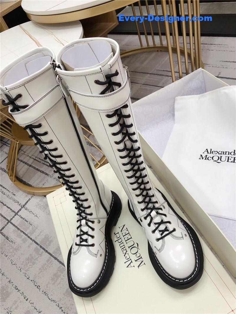 a1exa*der Mcqv*en new lace-up boots