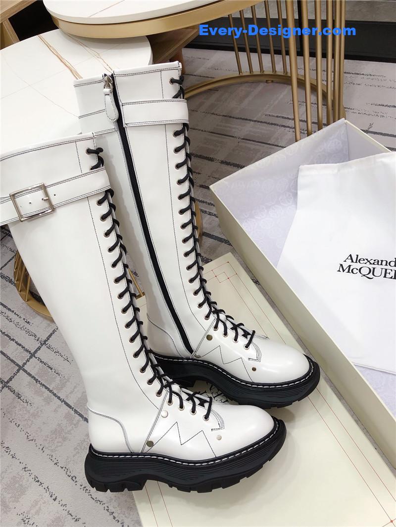 a1exa*der Mcqv*en new lace-up boots