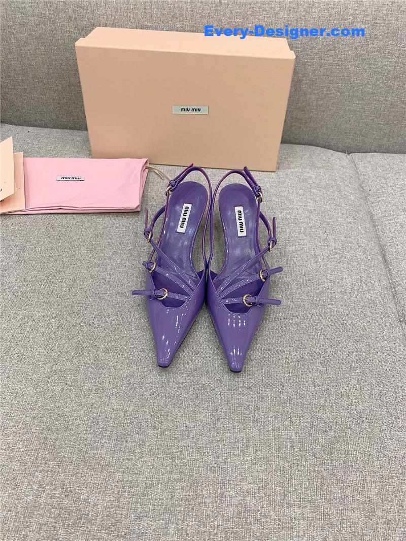 M1um1u catwalk style pointed toe kitten heels