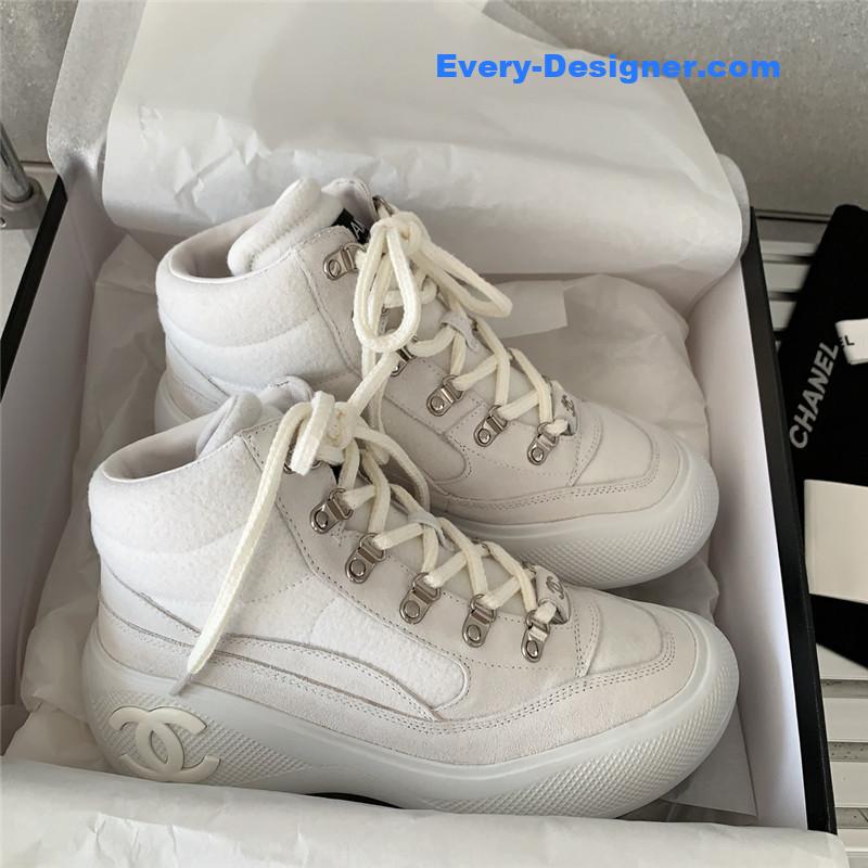 Ch**el new limited edition coco neige snow boots