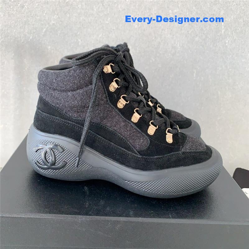 Ch**el new limited edition coco neige snow boots
