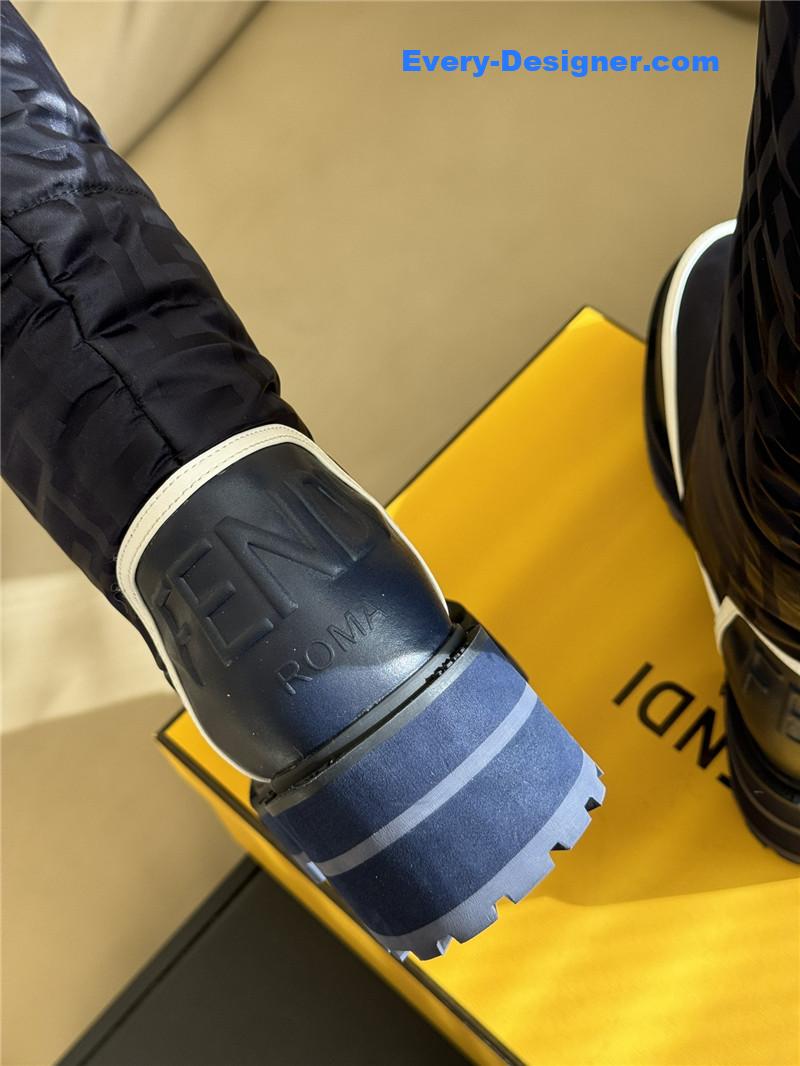 F**di classic ff presbyopic snow boots
