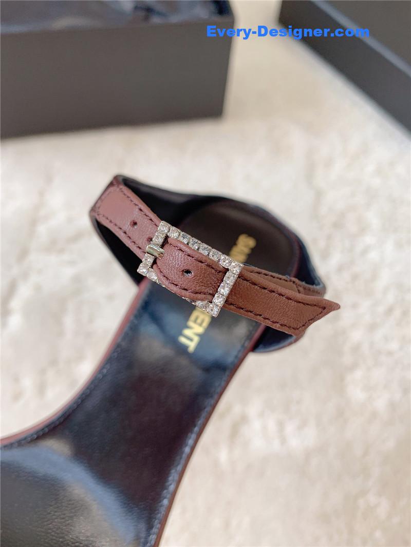 Y51 new sandals