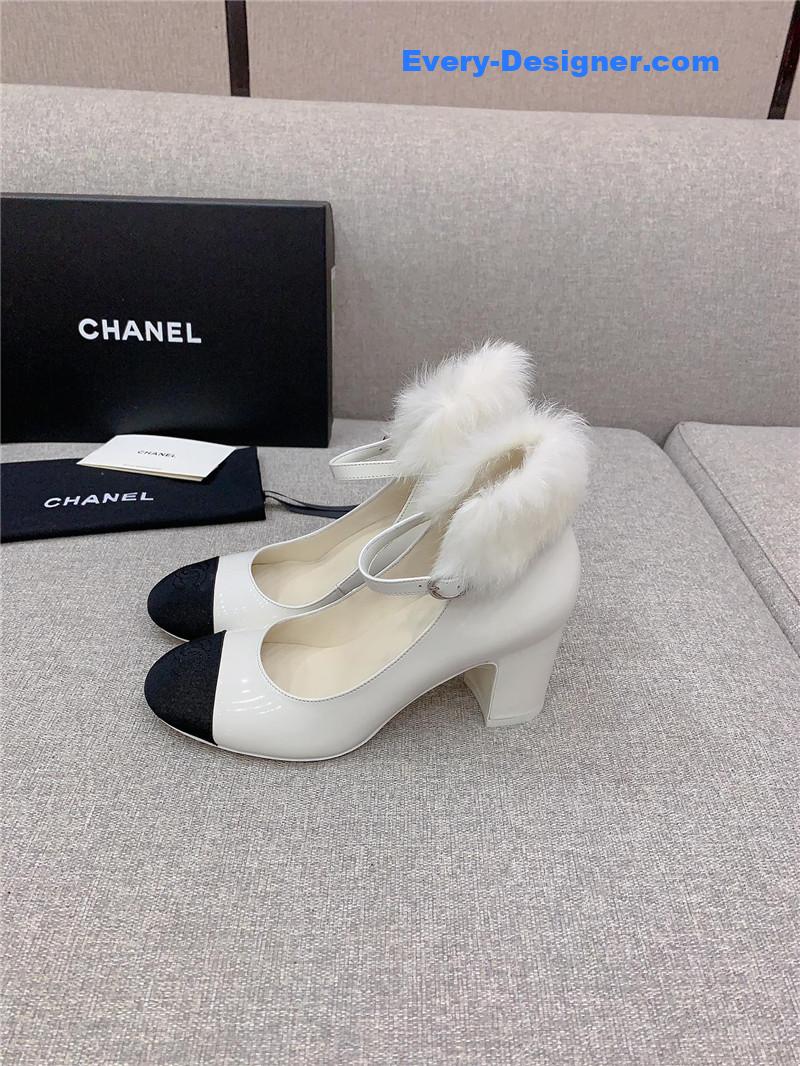 Ch**el new furry high heels