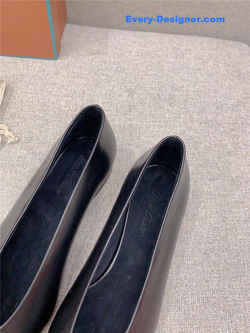 L0r0 P1ana new pointed toe witch flat shoes