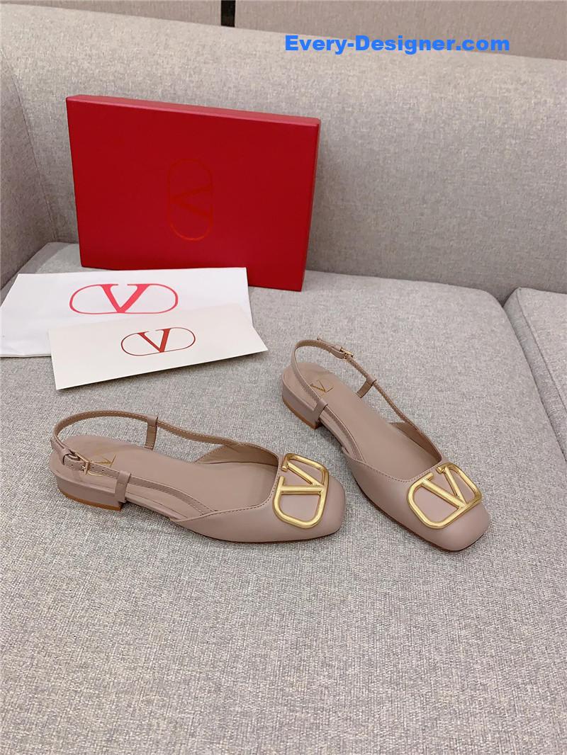 Va1e*ntin0 vlogo beige leather slingback flat