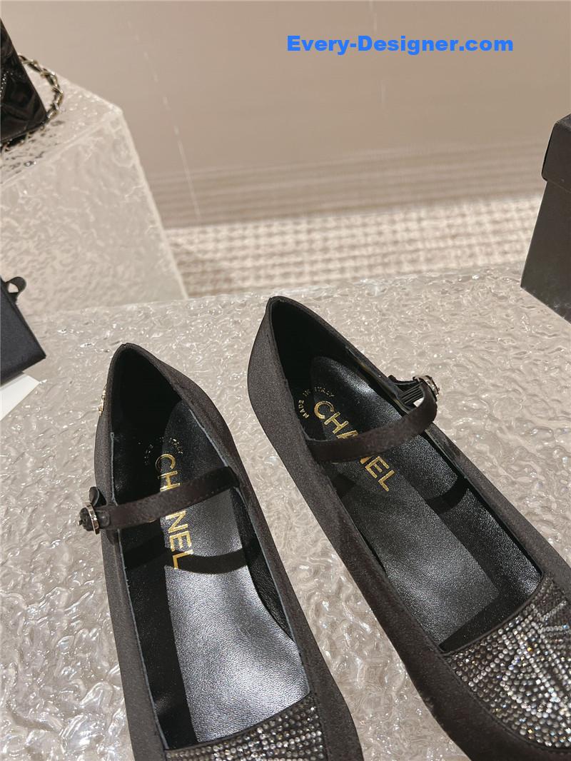 Ch**el new shoes