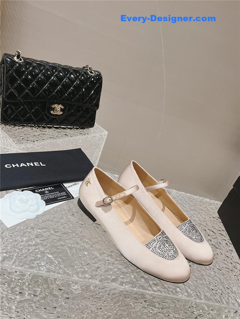 Ch**el new shoes