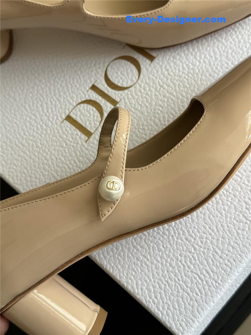 D10r small square toe mary jane shoes