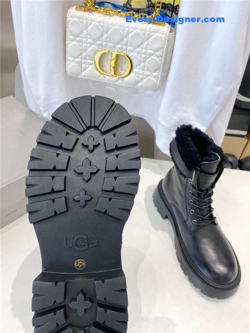 UGG Shearling Lace-Up Boots Black