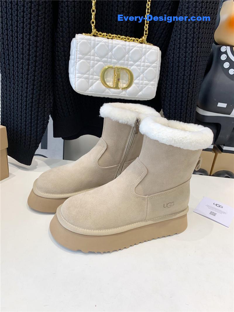 UGG Dipper Shearling Platform Boots