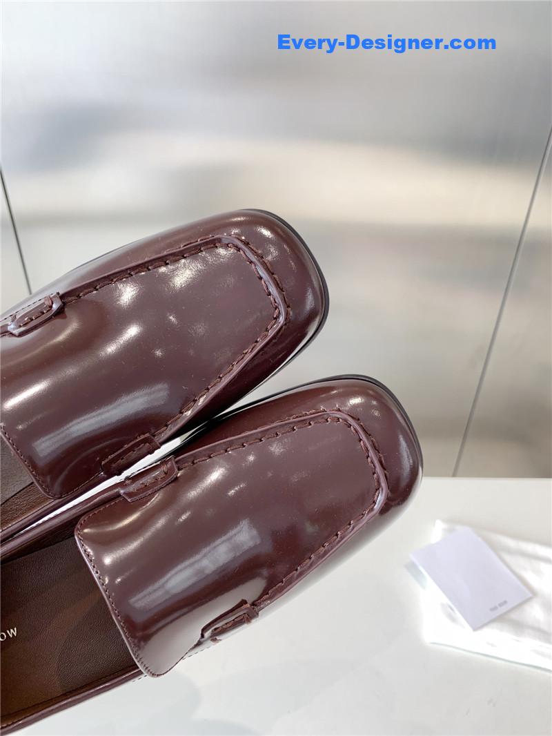 The R0w slip-on loafers
