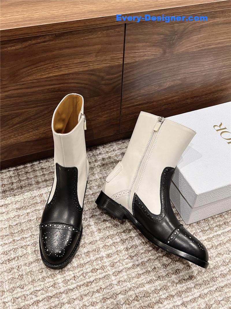 D10r d-folk white black ankle boots