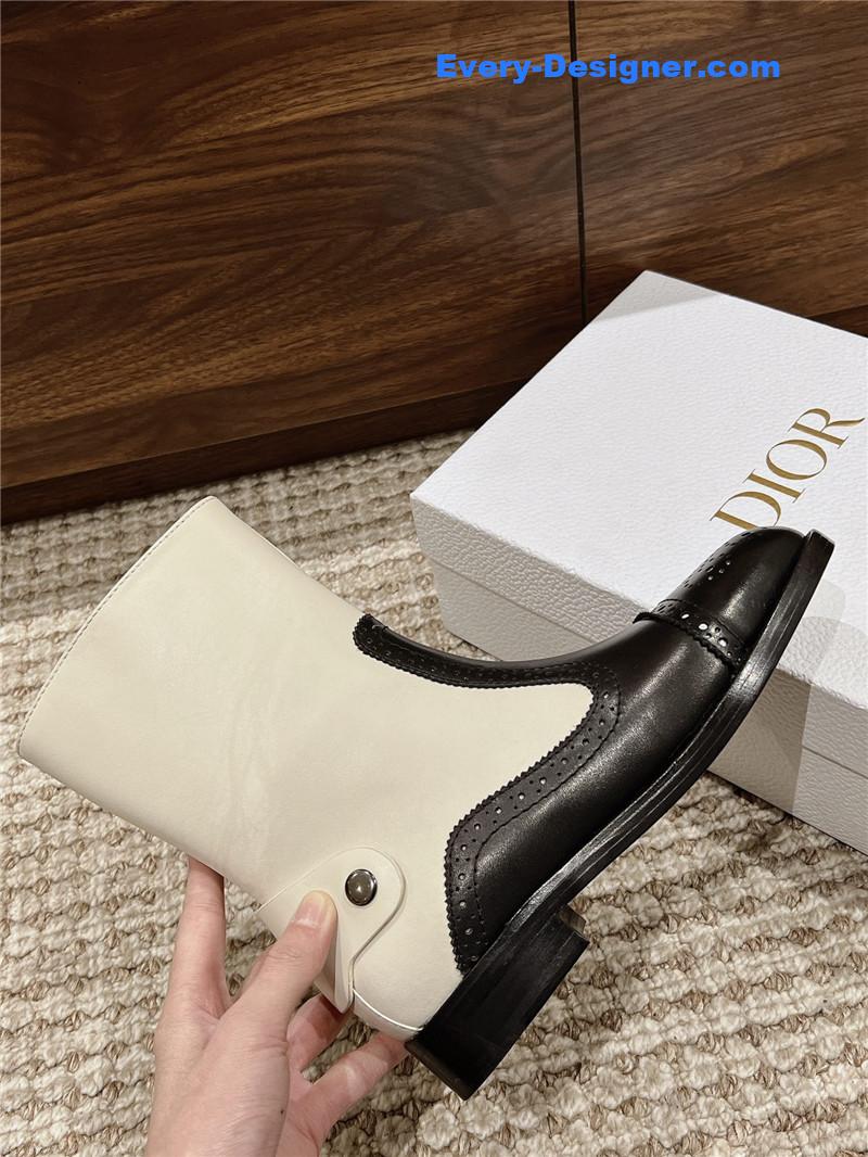 D10r d-folk white black ankle boots