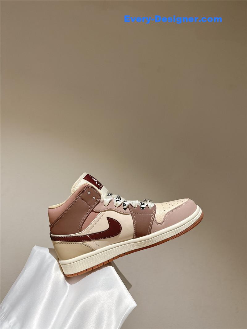 Ch**el nike co-branded casual shoes