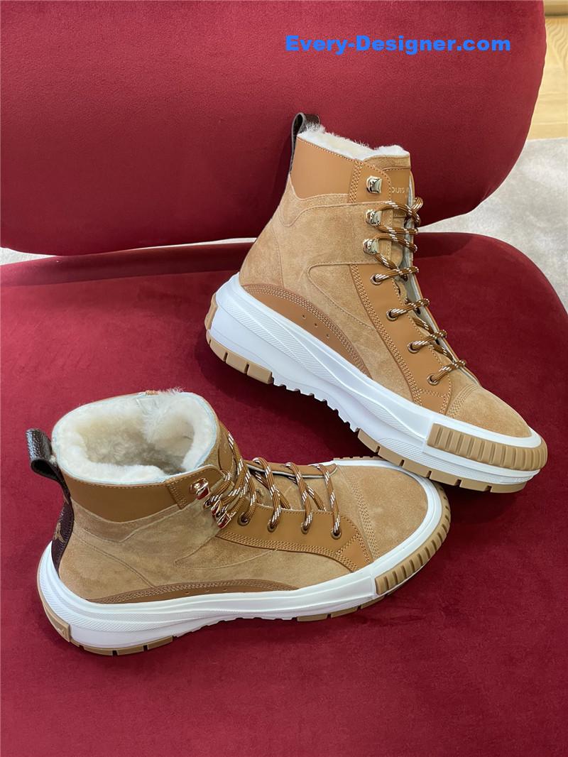 l0vis Vvtt0n lv squad shearling sneaker boots in brown