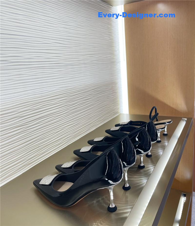 D10r new sandals