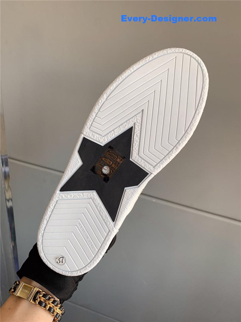 D10r star calfskin low top sneakers