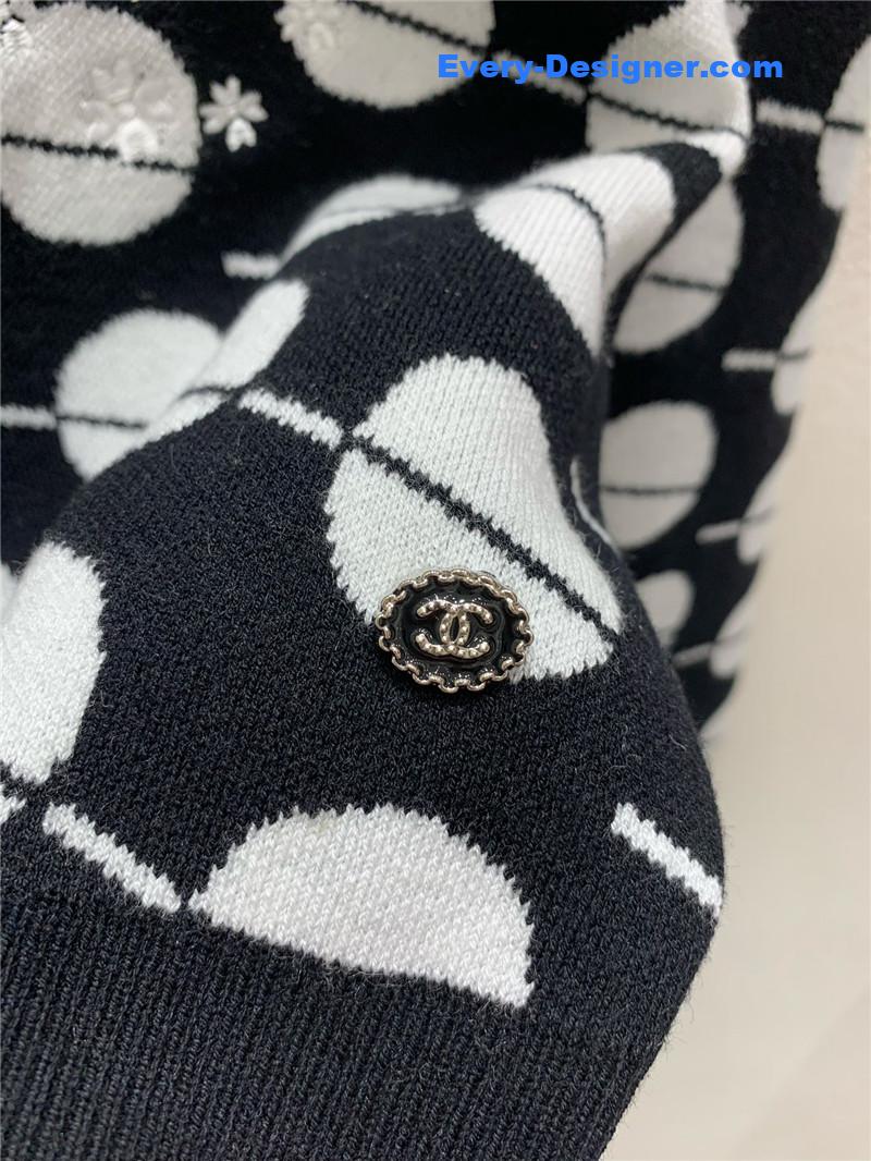 Ch**el crew neck sweater replica clothing sites