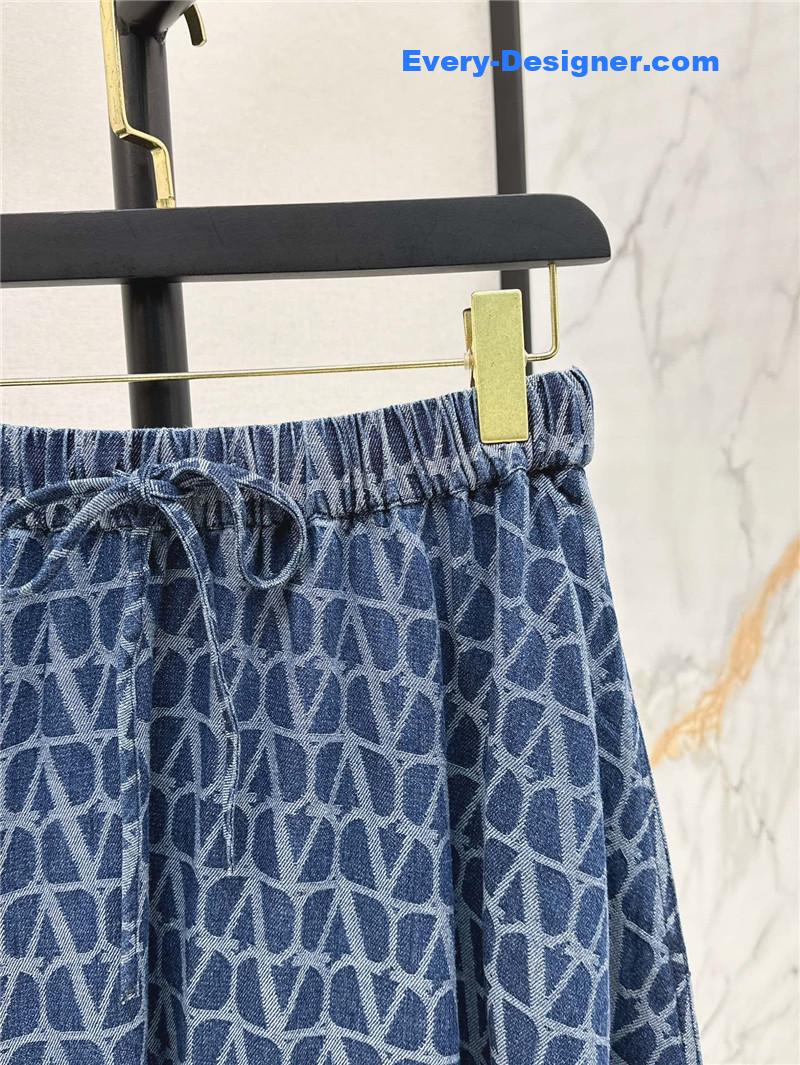 Va1e*ntin0 v jacquard denim long skirt replica d&g clothing