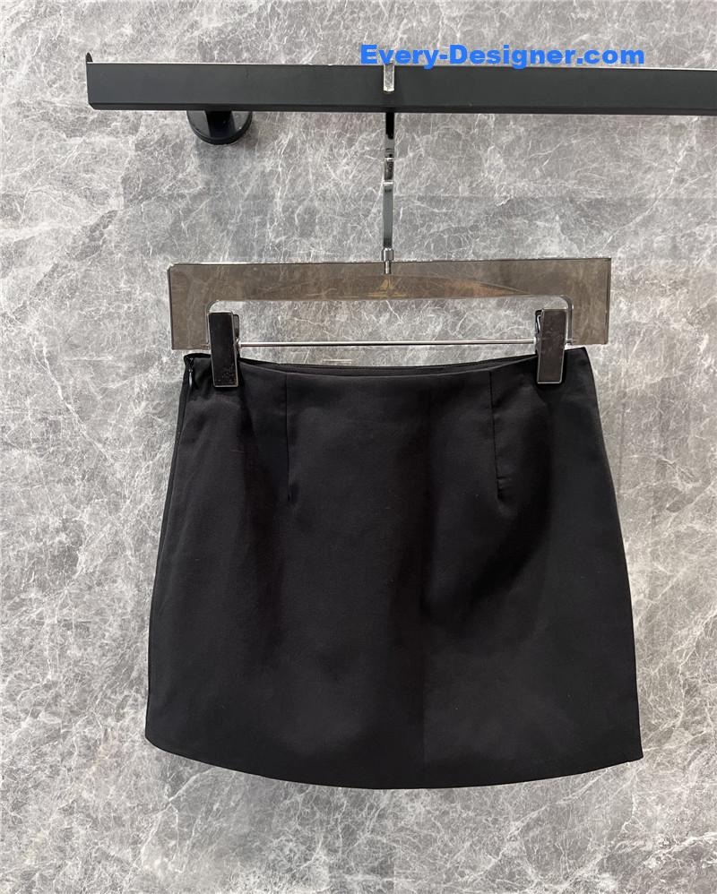Pra*a triangle logo minimalist skirt replicas clothes