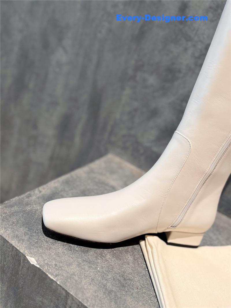 Va1e*ntin0 garavani vlogo white leather knee-high boots