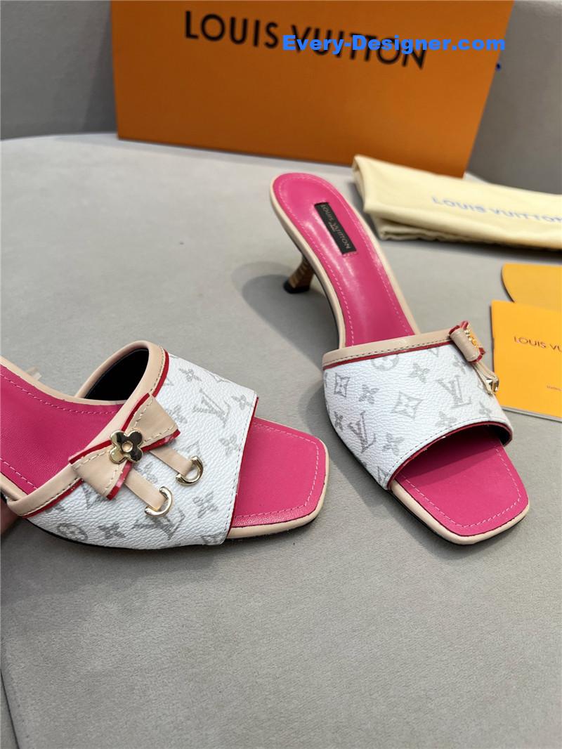 l0vis Vvtt0n neo revival mules pink and silver printed calfskin