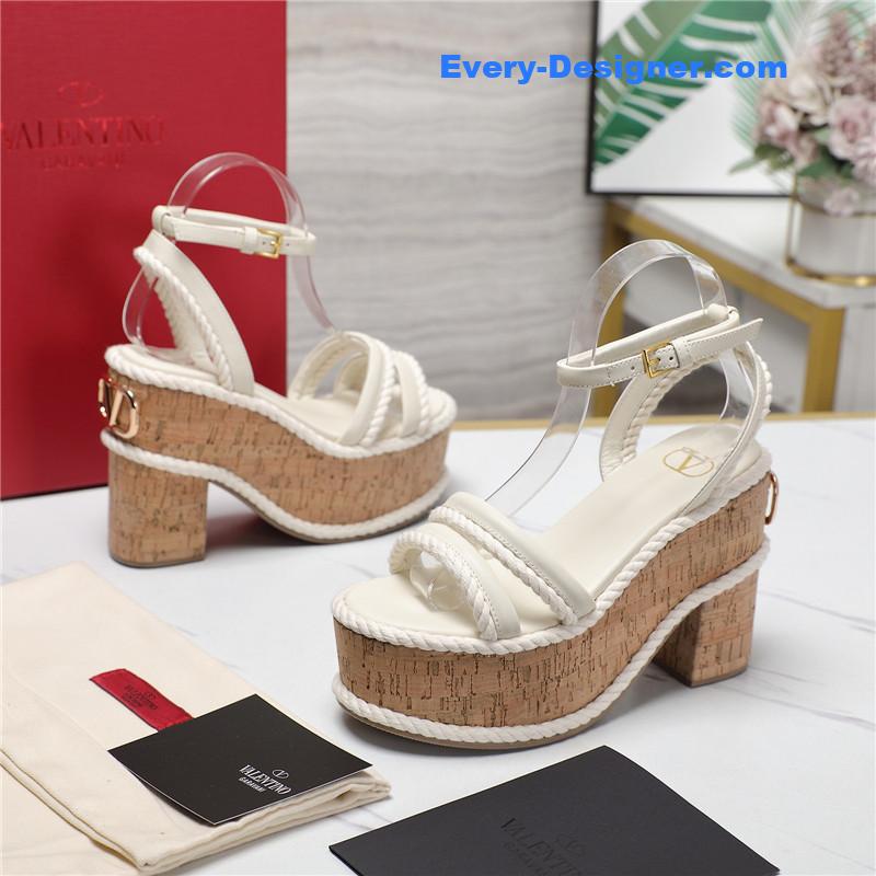 Va1e*ntin0 vlogo summerblocks wedge sandals white