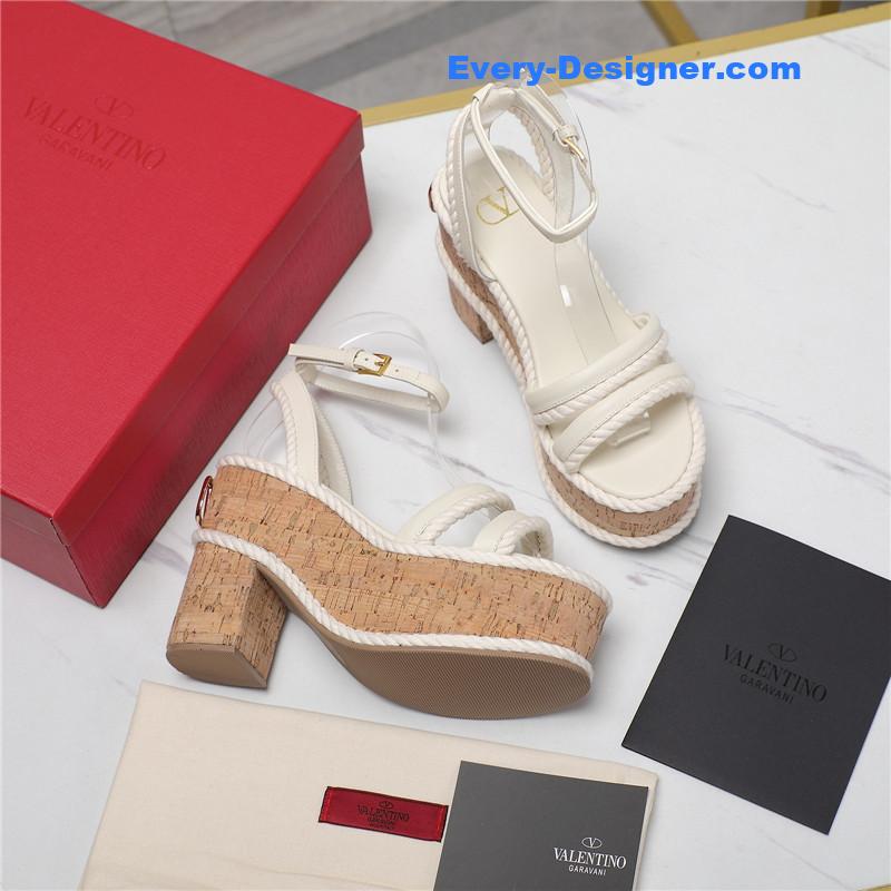 Va1e*ntin0 vlogo summerblocks wedge sandals white
