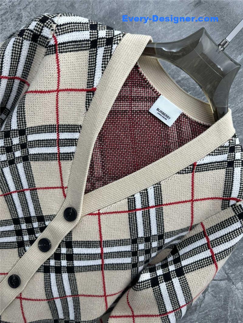 Bv*b*rry classic check knitted cardigan replicas clothes