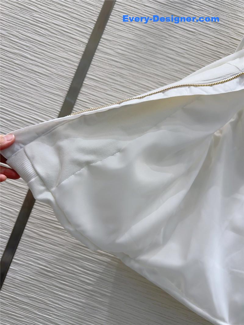 l0vis Vvtt0n lv hooded vest replica clothing sites