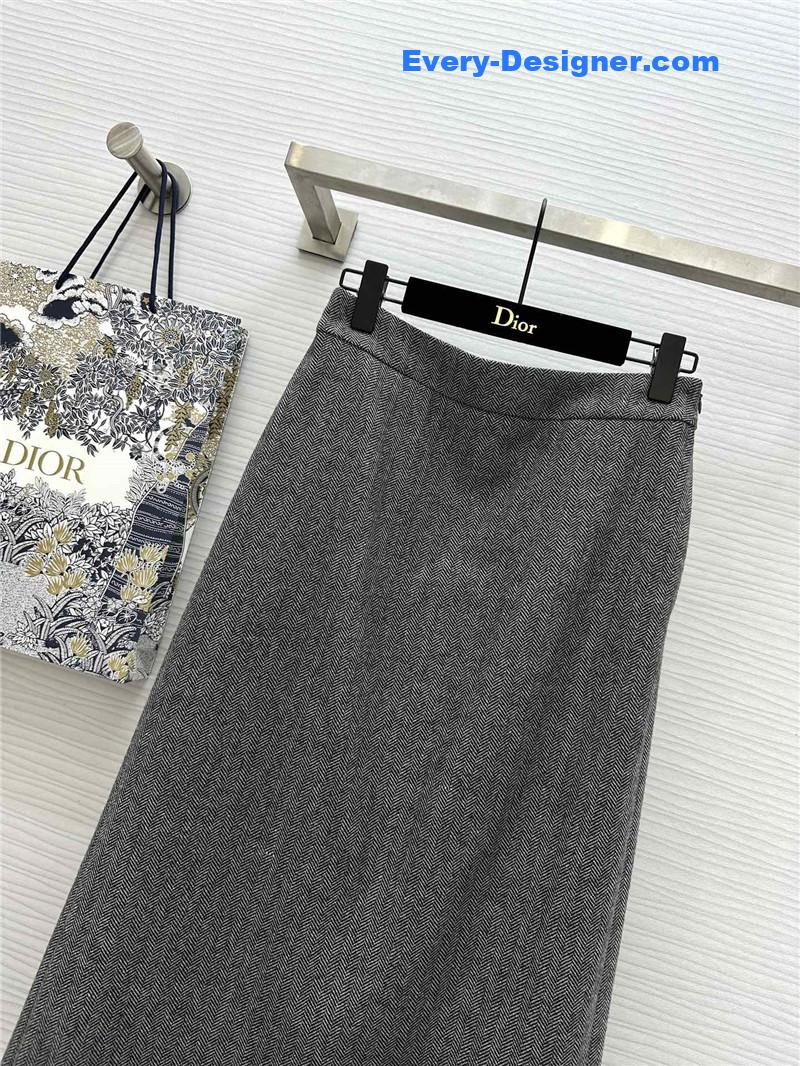 D10r elegant lady skirt replica clothing sites