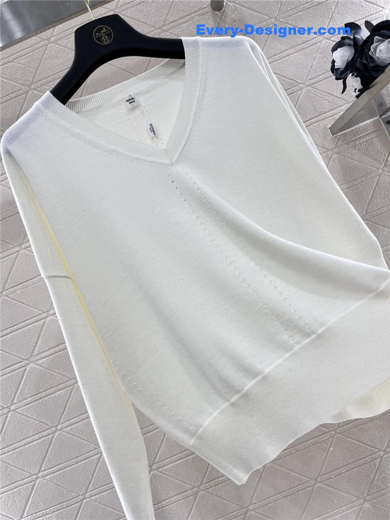 H**me5 v-neck knitted top replica clothing sites