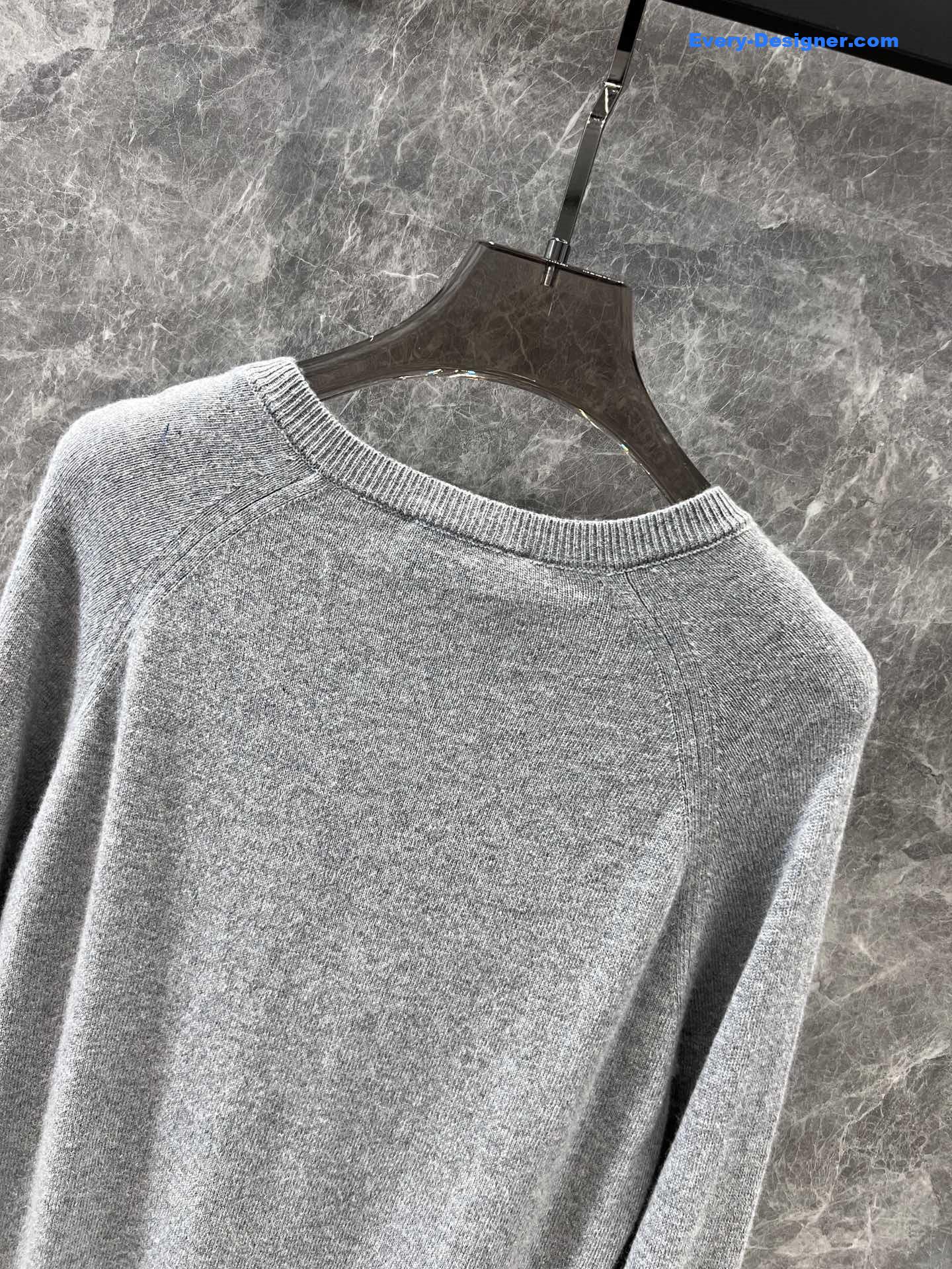 Y51 cassandre cashmere sweater in grey