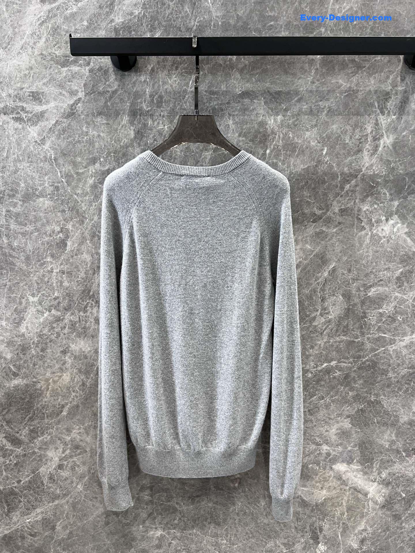 Y51 cassandre cashmere sweater in grey