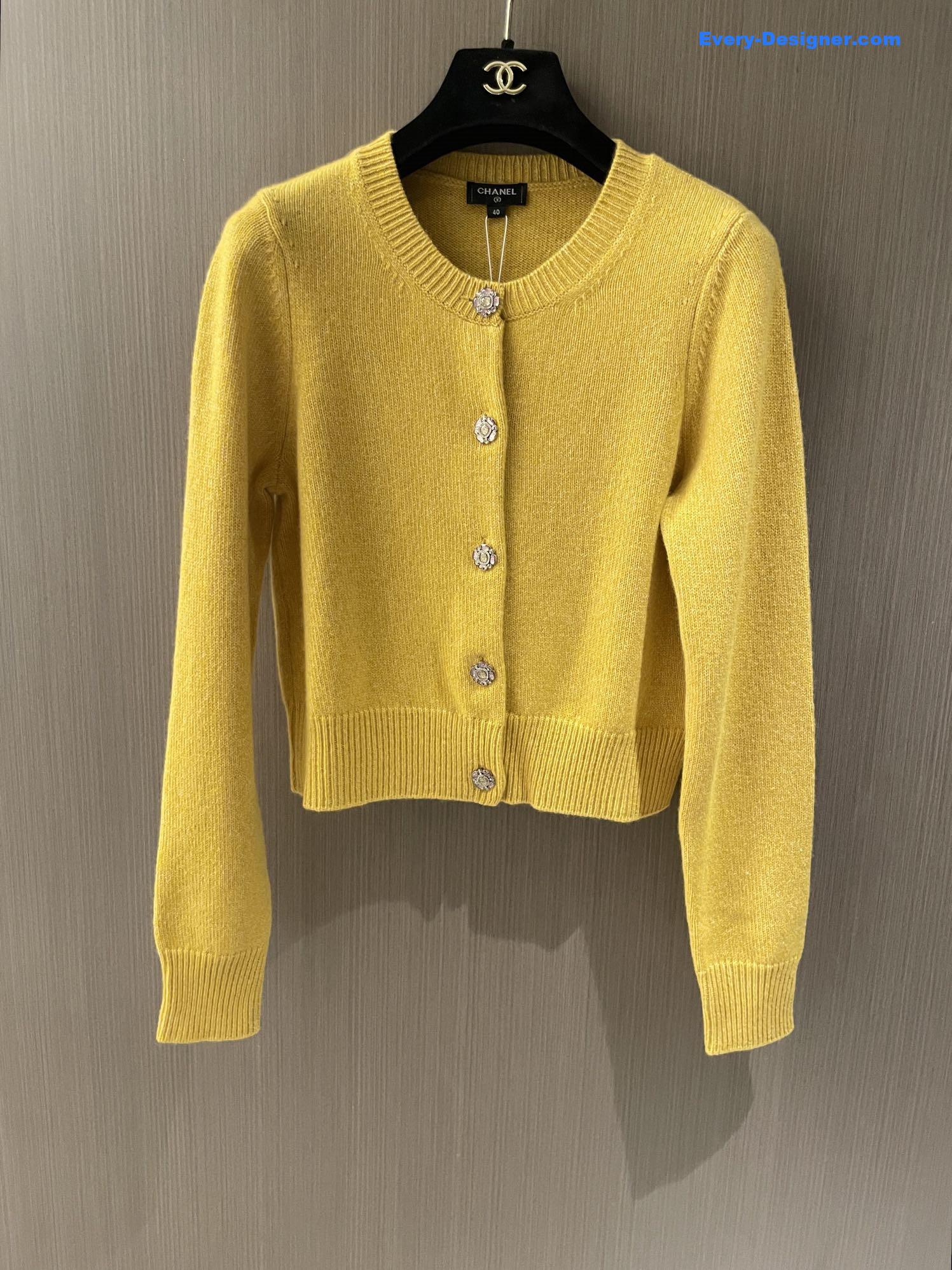 Ch**el buttons vintage cardigan yellow