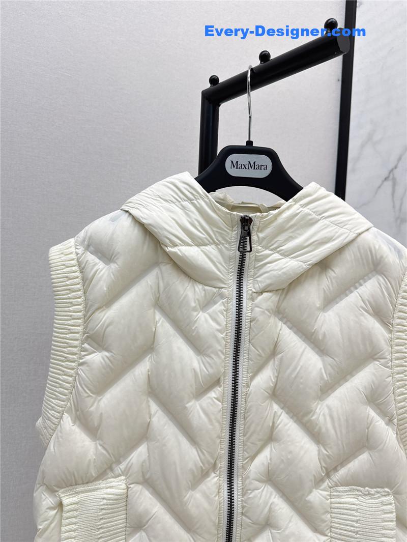 Vanitoo hooded down vest